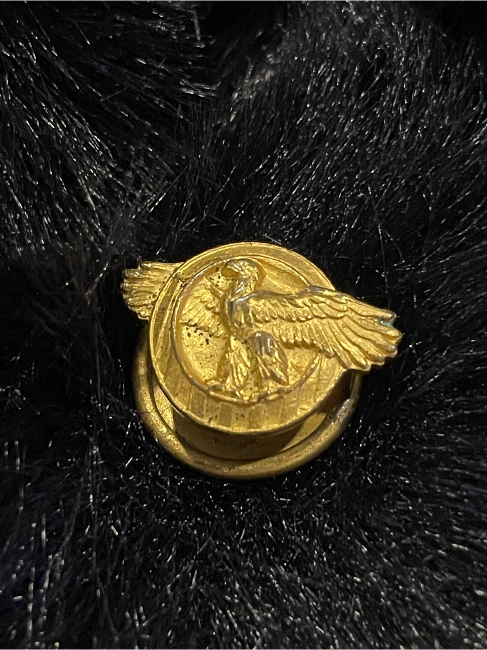 World War II Honorable Service Lapel Button ~ Ruptured Duck #8900